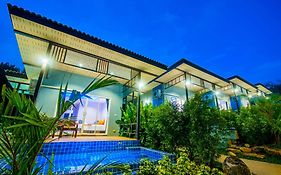 Chomphu Resort